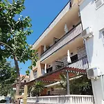 3 Apartamento Makarska